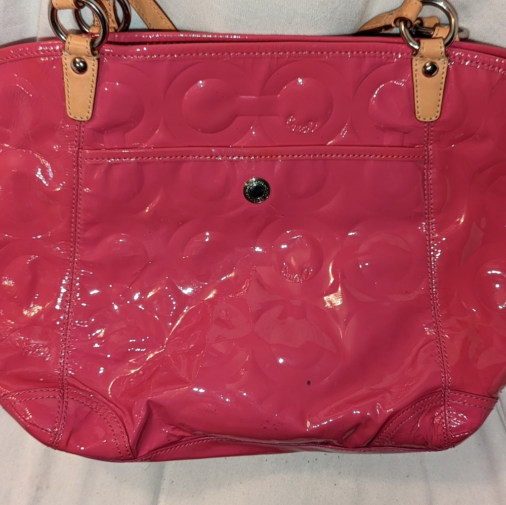 Coach Hot Pink Patent Leather purse - Picture 4 of 6